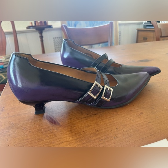 John Fluevog “Half Truths, Tina” 6.5 - Picture 5 of 16